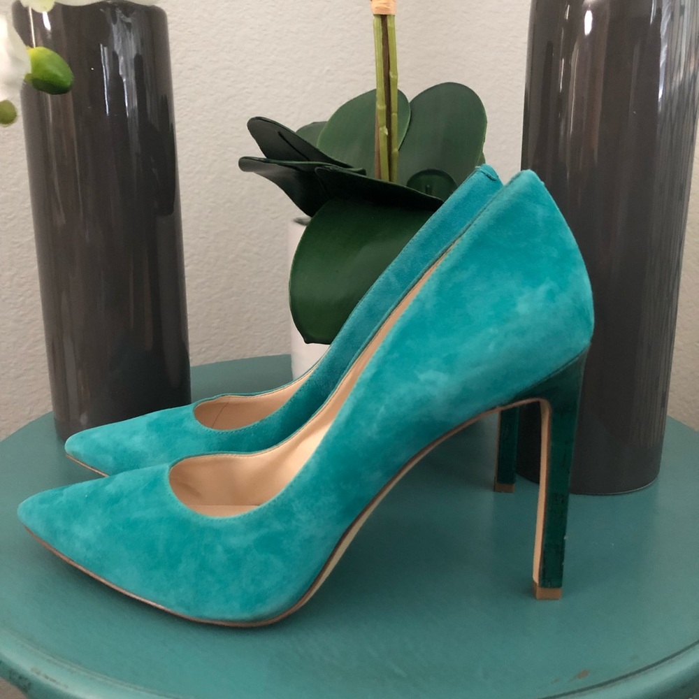 Nine West Suede Pumps